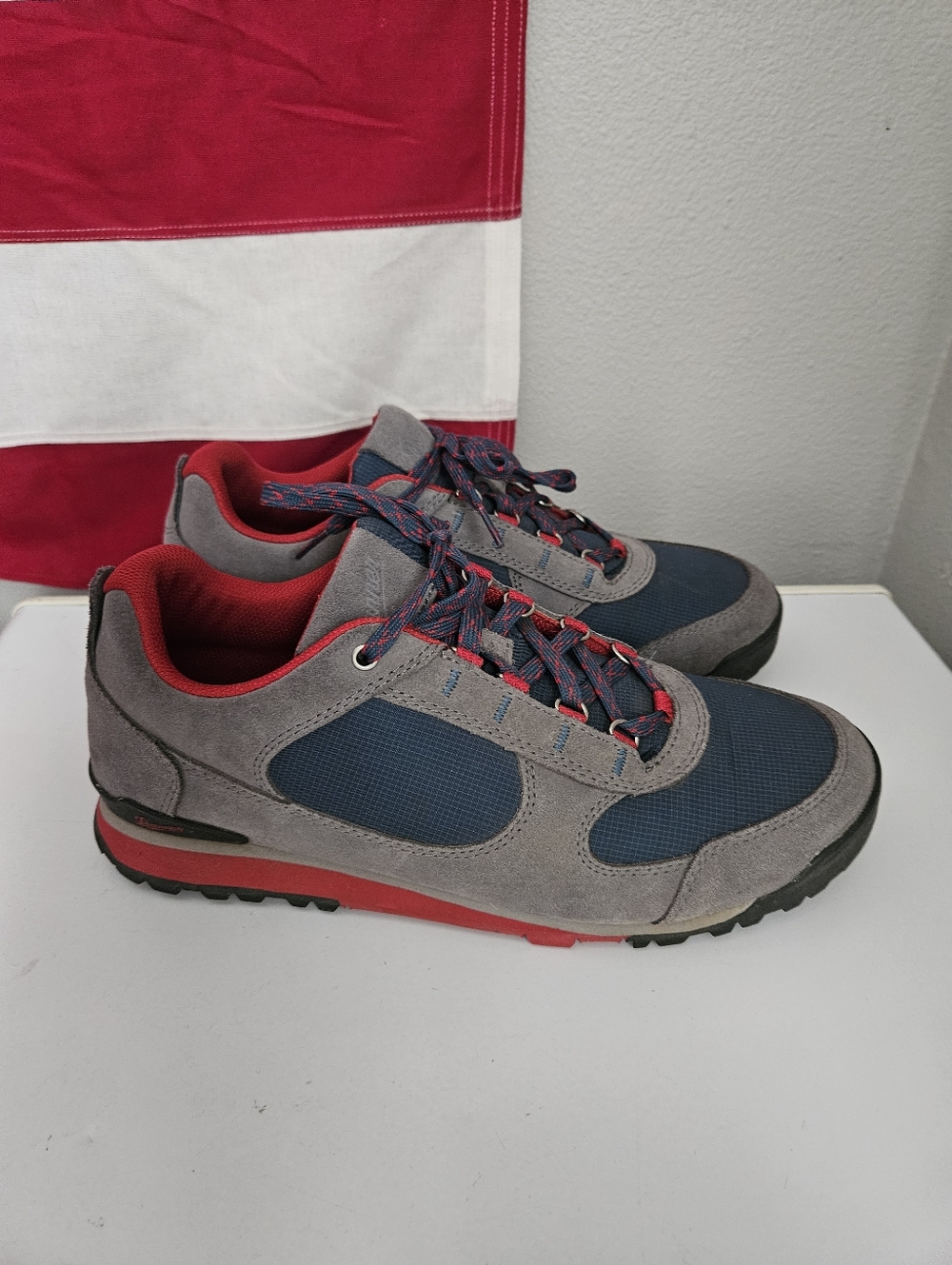 Danner Men's Jag Low Steel Gray Shoe - Size 10.5